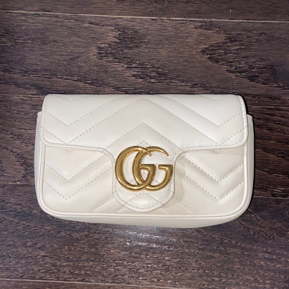 Gucci Marmont Super Mini Bag